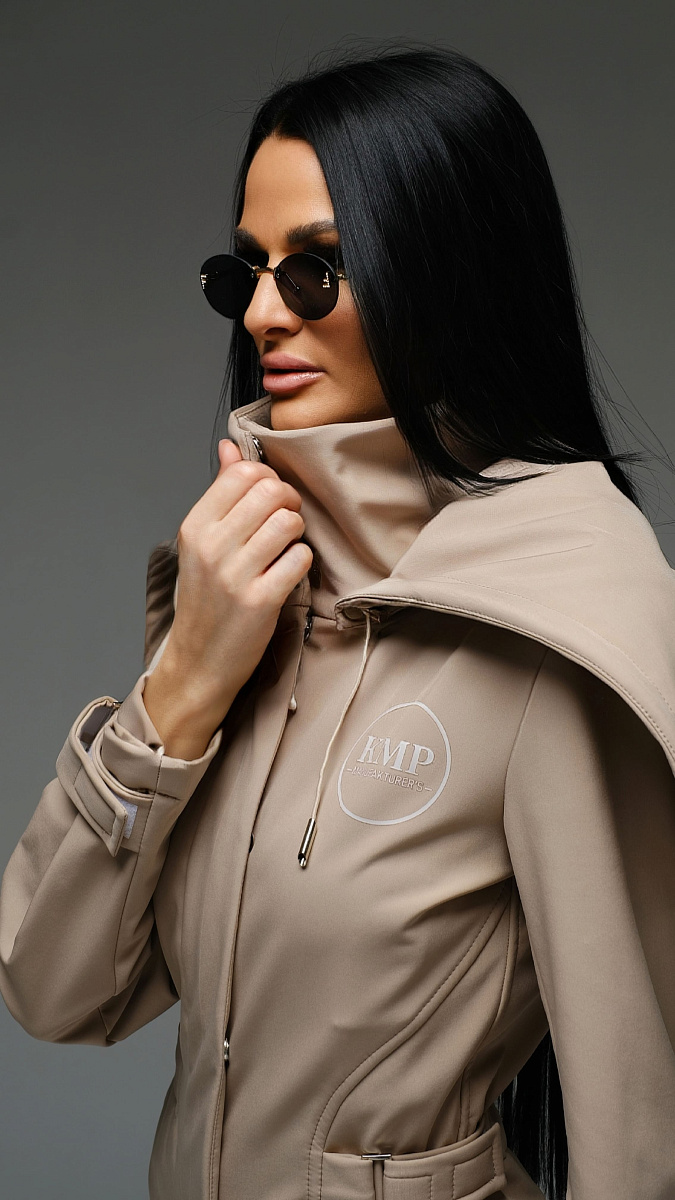 Женский демисезонный комбинезон Фрейле Стрит песочный softshell